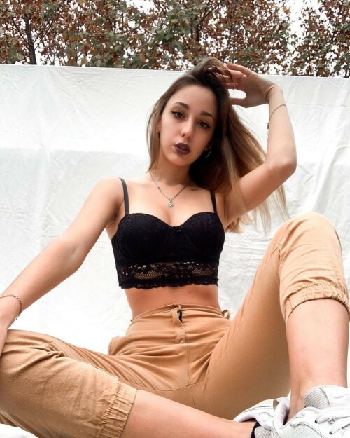 Agusdigri 0573869e1a676bbb7bf