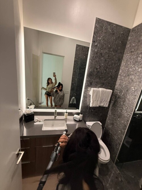 AiJ1GyXt o98a318627feb5f6b