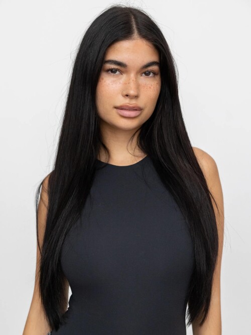 Aisha Potter Le Management 01 scaled726e8597cc7c69b3