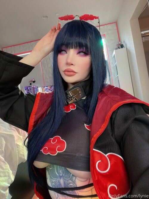 Akatsuki Hinata 492b2852837043e96