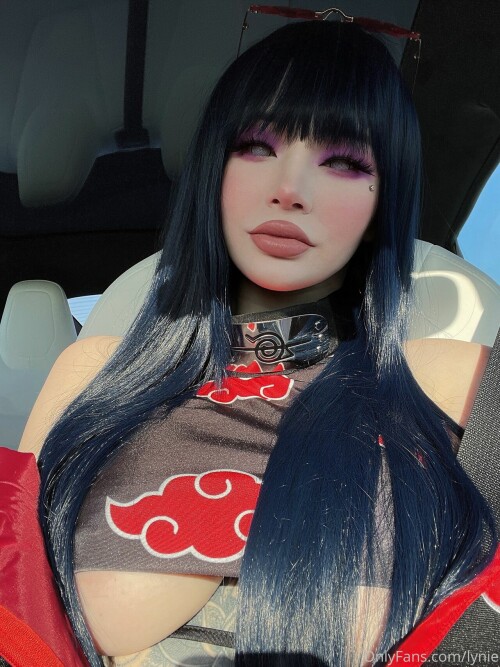 Akatsuki Hinata 65f8bc737b0a363a86