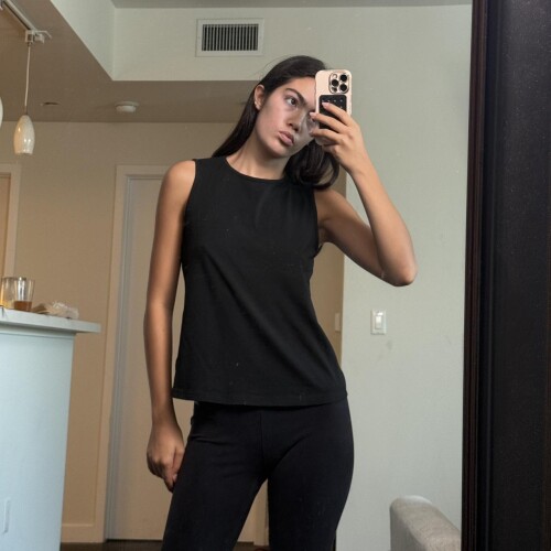 Alana 107fb09b500d1b5722