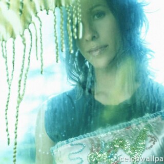 Alanis-Morissette-18