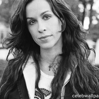 Alanis-Morissette-2