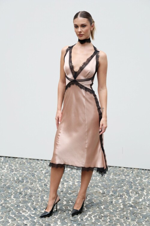 Alberta Ferretti Front Row Milan Fashion Week Womenswear Spring Summer 2024 1ed04c86756acf54d