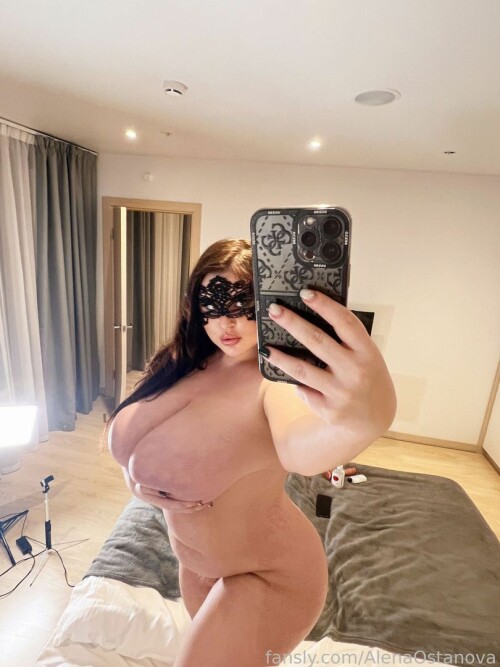 Alena1655dece5e280ec08