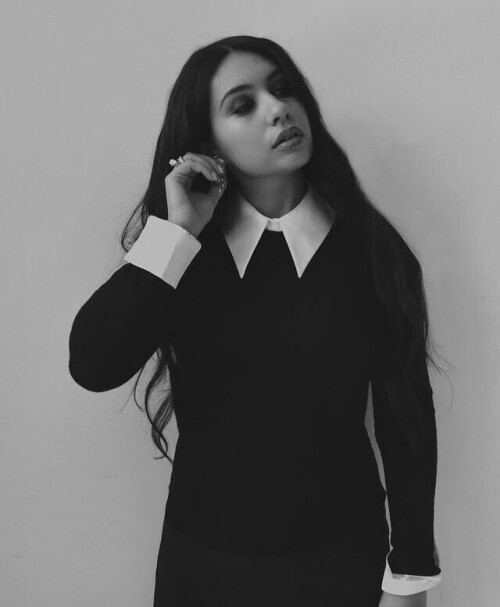 Alessia Cara R006442679dd861866f2