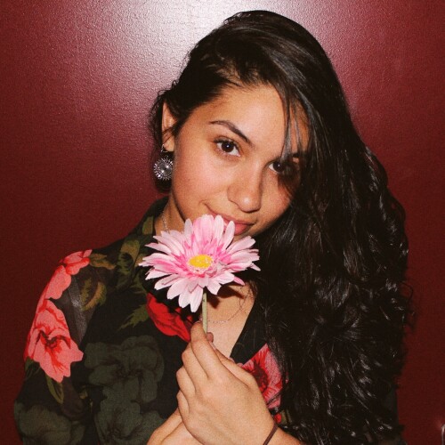 Alessia Cara R007ea3f1c6a9507c858