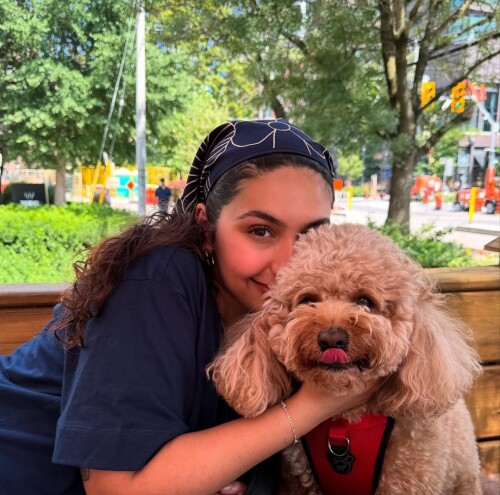 Alessia Cara R03566a19eda9d0bc969