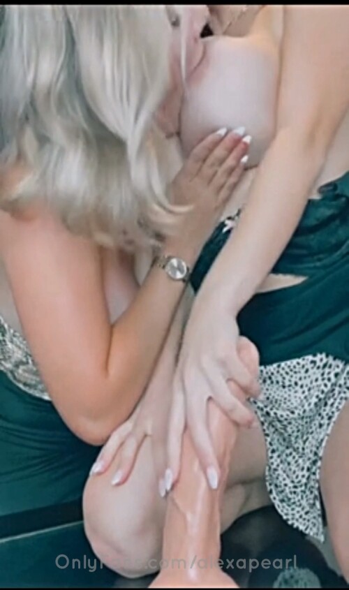 Alexa Pearl with Chelsea Wilde10