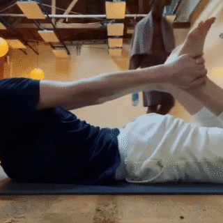 AlexandradDaddarioYoga27bf20e71a6bba98