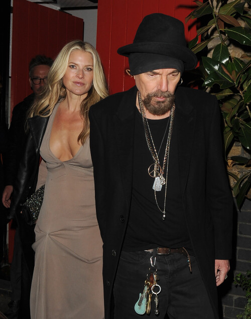 9 November 2024.Demi Moore, Billy Bob Thornton and Ali Larter enjoy an evening at the Chiltern Firehouse, following a screening of their latest TV show 'Landman"Pictured: Billy Bob Thornton, Ali LarterCredit: TOT/GoffPhotos.com   Ref: KGC-305/453