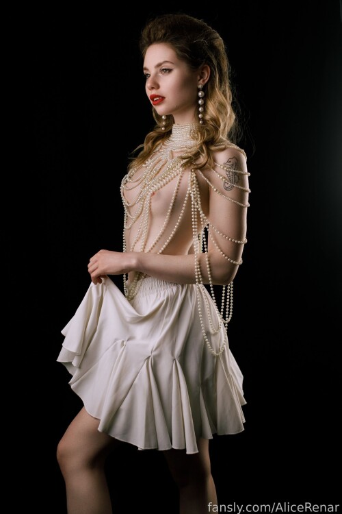 AliceRenar.25.03.18.002ee9ad813a9f68aa5