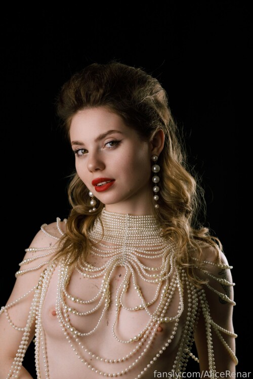 AliceRenar.25.03.18.004f005c6a7d9f0daf2