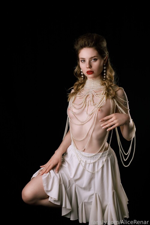 AliceRenar.25.03.18.005d4ce942937d89b33