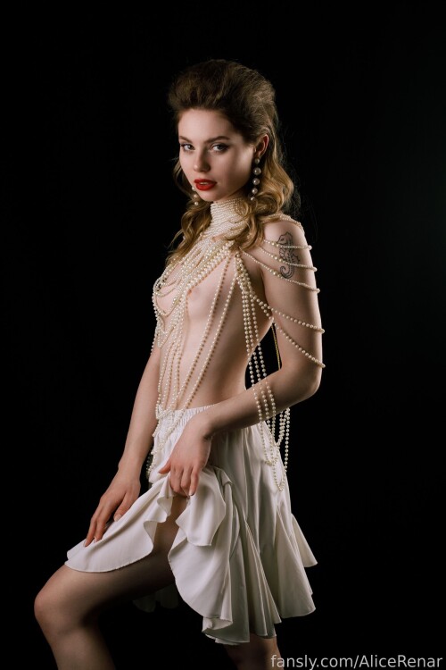 AliceRenar.25.03.18.00751552477daf551b6