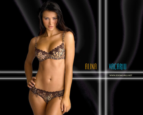 AlinaVacariu LaSenzaSS2009PS0842e8958cf597d9a2c