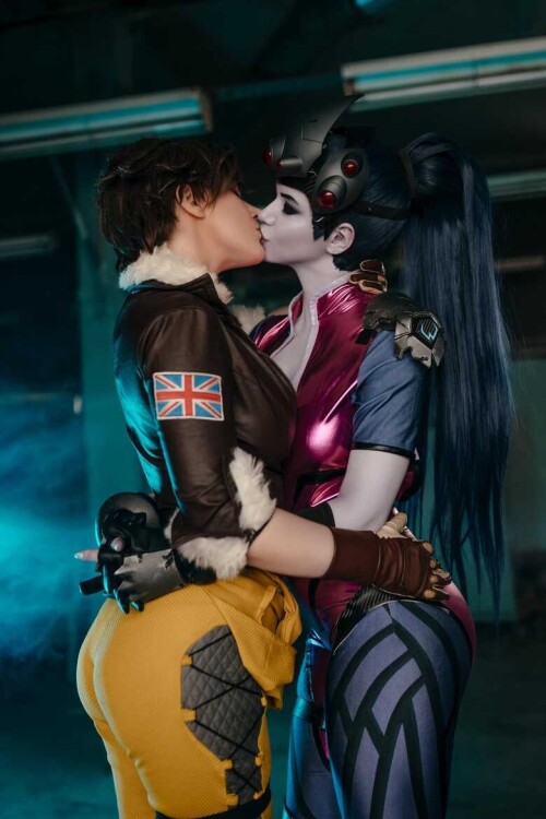 Alina Becker Widowmaker x Tracer 987af68bd8fb3a344