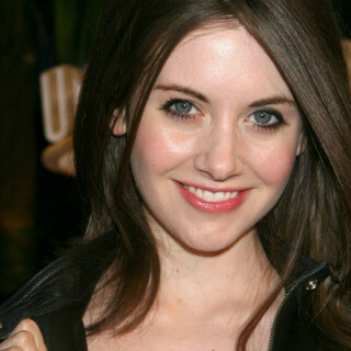 Alison_Brie_hd_wallpapers1a90ef53a524728d0