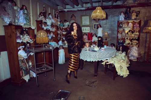 All-dolled-up-for-WednesdayIsland.--2a146dae07940702b