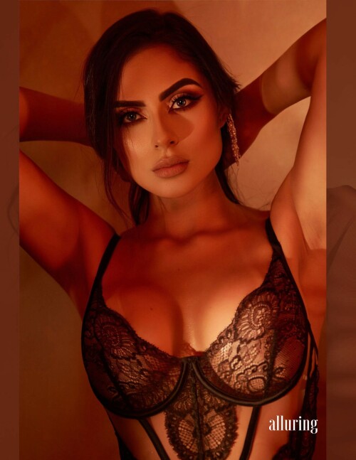 Alluring April 2023 page 0083