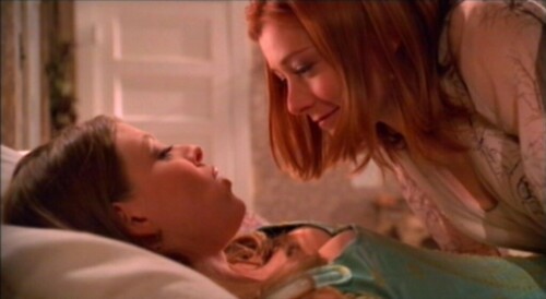 Alyson Hannigan willow gem btvs607 039