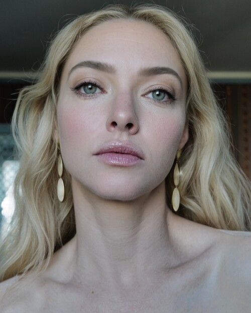 AmandaSeyfried 388ab8103a26250e1