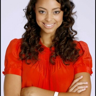 Amber-Stevens---Lisa-Rose-Photoshoot-430f87e95b4e4850a3