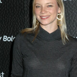 Amy-Smart-Jivebunnys-8200527518147ad56ceb062