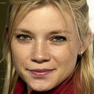 Amy_Smart_2015134e0a1d0b7751c4c3