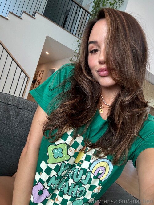 Ana Cheri 35f86c5f956715edb