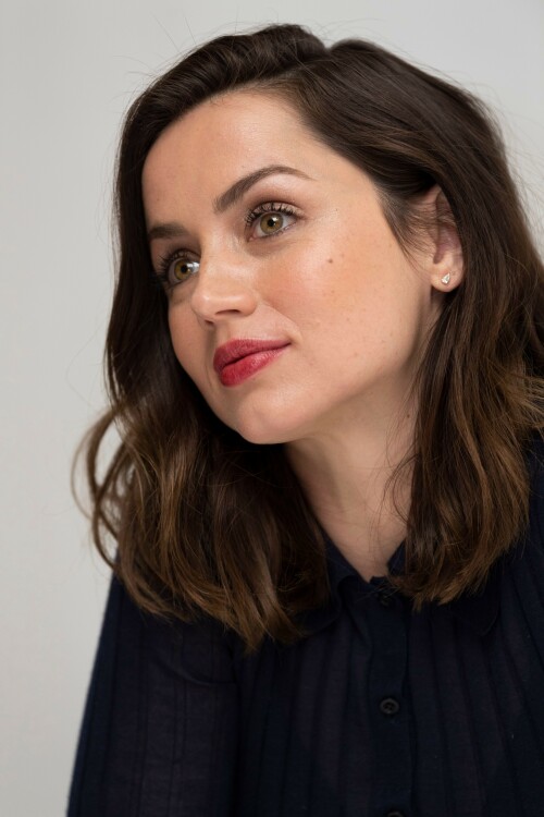 Ana de Armas 10