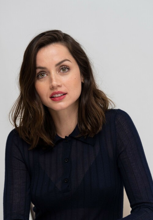 Ana de Armas 15