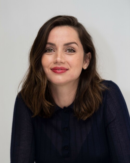 Ana de Armas 18