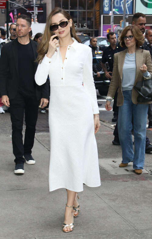 15 May 2025.NEW YORK, NY- MAY 15: Ana de Armas seen at Good Morning America on May 15, 2025 in New York City. Credit: GoffPhotos.com   Ref: KGC-213/RW