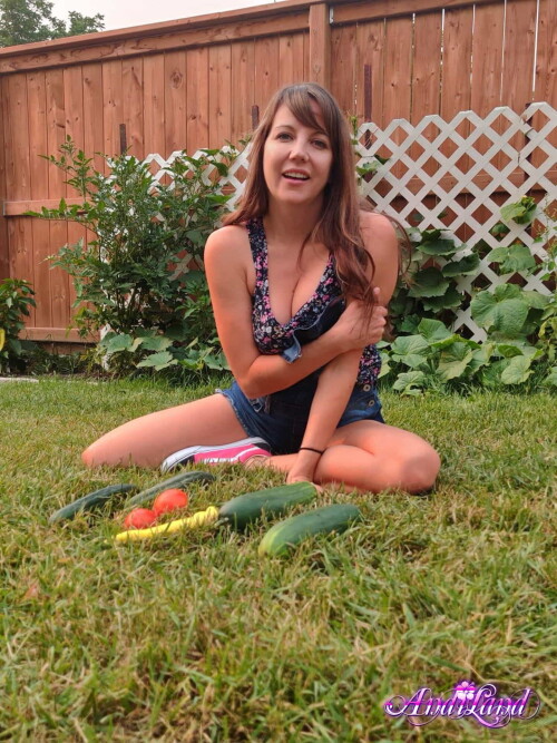 Andi-Land-Set-798-017d35b1e999e8b34ce.jpeg