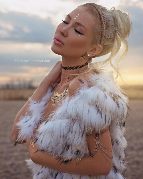 Andreane Chamberland 918678deee6ba375ad