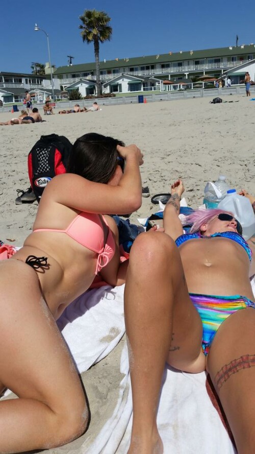 Angela Magana and Bec Rawlings 4