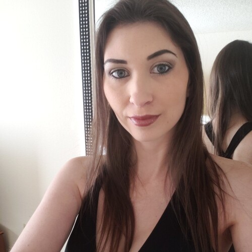 Angelina Diamantic93349f0241bc7d8