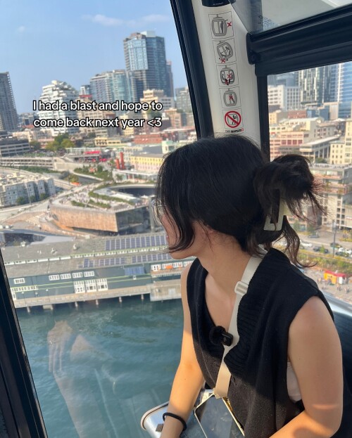 Anna Molly 47d90fd363c0066f67