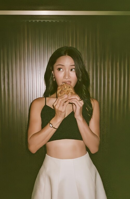 Anna Sawai R014743eb2a67f334a82