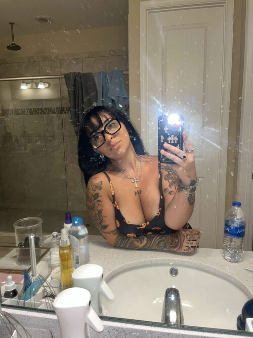 AppUser jqJRj83jeBcWTo0nWnqXiybPaQa2 Cover coverImage