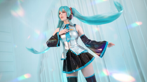 April wallpaper1635f5f3d242d84f