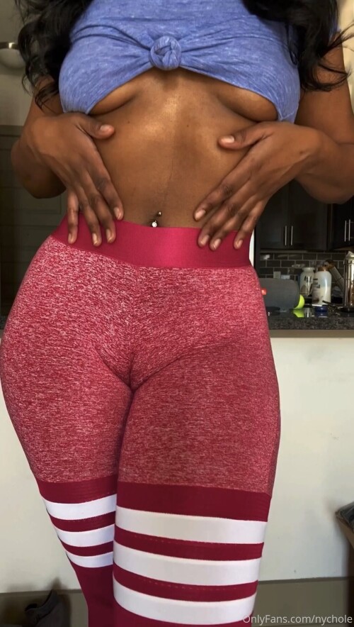 Ashli Nychole 5680bfc76b9f4fa8fc