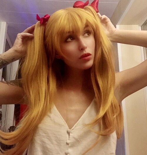 Asuka 268481a40b8007213