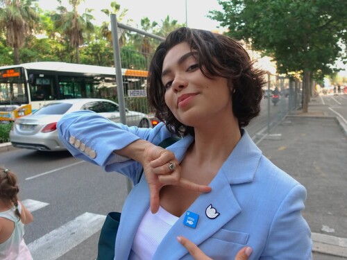 Aulii Cravalho R02213d61a09b2452fc3