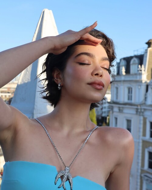 Aulii Cravalho R040df76efc80e6bb132