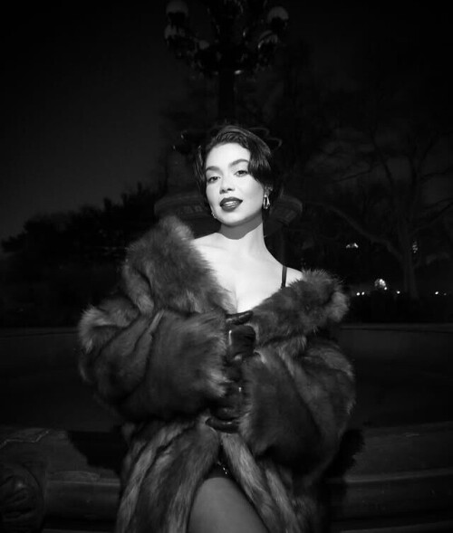 Aulii Cravalho R04577c930c4fedf3e39