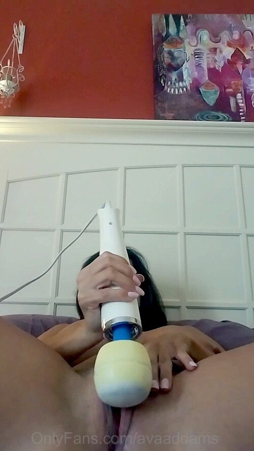 Ava Addams Hitachi Cum1