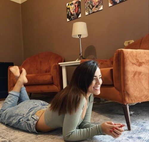 Aya Selim 688184592cfbe35f9a9e494